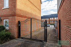 Photo 15- click for photo gallery